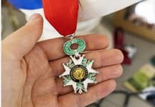 Siavosh Ghazi, un chevalier de la Légion du Déshonneur
