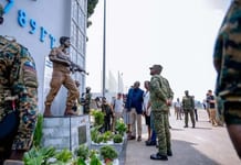 L’Ouganda dévoile la statue de Yonatan Netanyahu