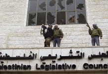 Elections, réformes, de vains mots pour l’AP de M. Abbas