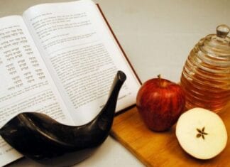 La pomme, un fruit dégusté à Roch Hachana (vidéo)