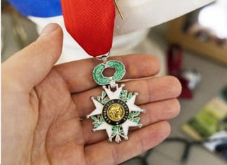 Siavosh Ghazi, un chevalier de la Légion du Déshonneur