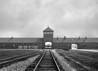 A Auschwitz, on a gazé des poux… et des athées