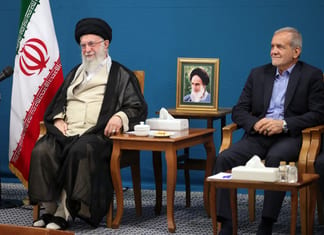 Le Président Pazhakian lâche une bombe sur Ali Khamenei