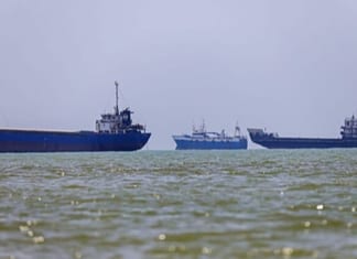 Les Etats-Unis frappent à nouveau en Iran, Israël en alerte