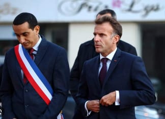 Macron choisit ses morts sans choisir ses mots