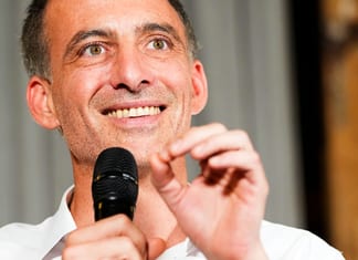 « Stagiaire »? Glucksmann renvoie dans les cordes S. Royal
