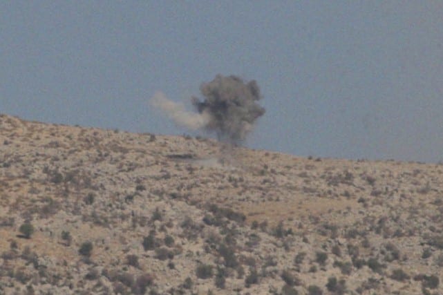 915254-hezbollah-fait-exploser-engin-contre
