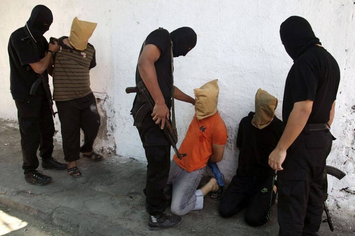 4475677_5_6a13_des-combattants-du-hamas-s-appretent-a_4ceecf3072f26fb58e7da66ef1f6f796