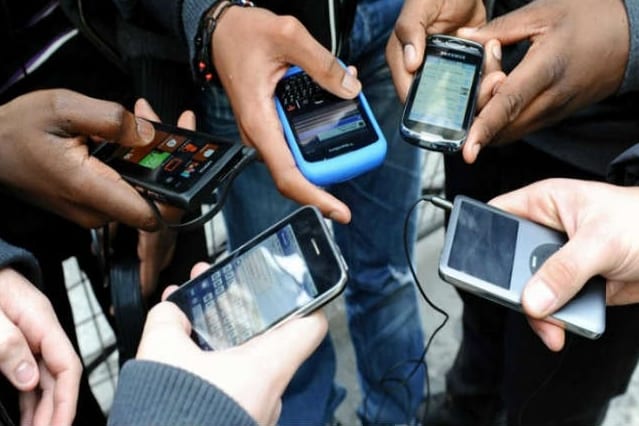 Télèphones-portables_639_426