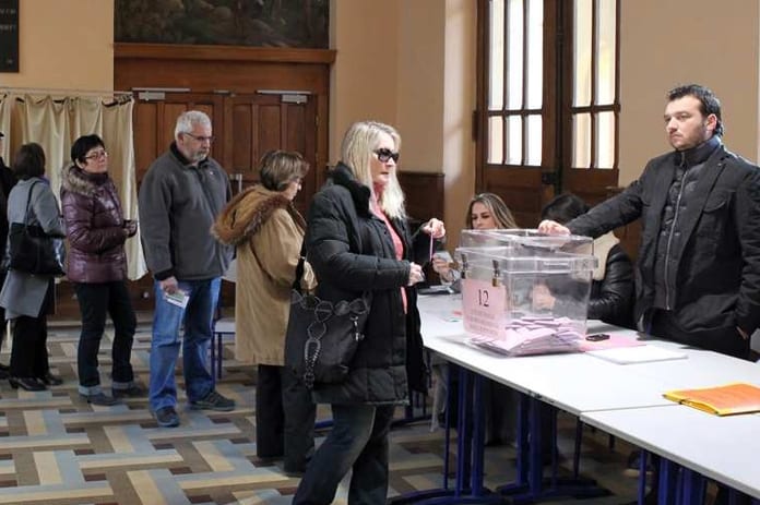 1095902_departementales-lifop-donne-le-fn-en-tete-au-premier-tour-web-tete-0204177680089_749_500