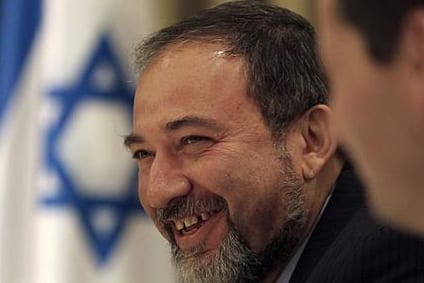 AvigdorLieberman_1361998c_425_283