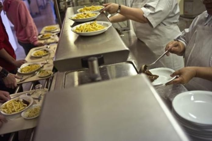 Cantines-53-des-Francais-contre-les-menus-de-substitution_article_popin_1019_680