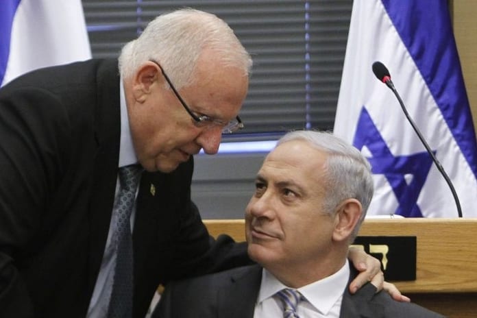 Reuven-Rivlin-gauche-et-Benjamin-Netanyahu-Crédit-Miriam-Alster-Flash-90_741_494
