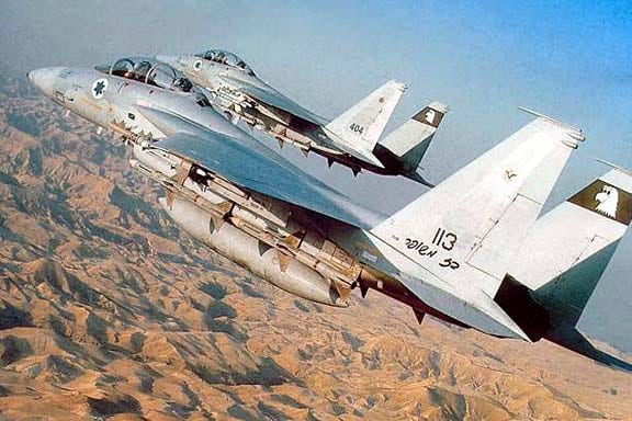 f15_baz_576_384