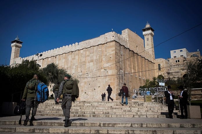 hebron_779_519