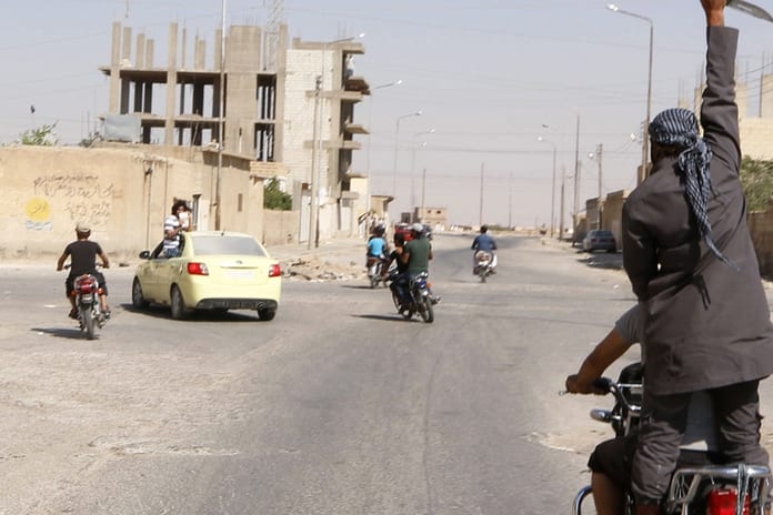 Djihad-Syrie-1280-Taqba_882_588