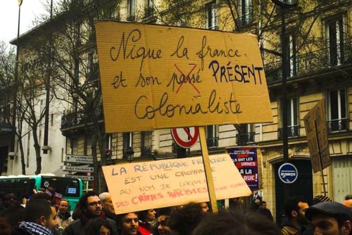 nique-la-France1_716_477