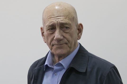 648x415_ehud-olmert-le-30-mars-2015_536_358
