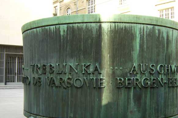 memorial_de_la_shoah_1-2_582_388