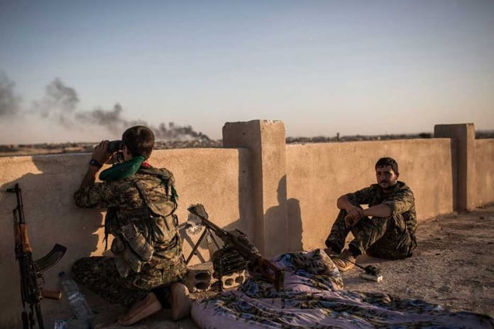 151119-syrie-combattants-kurdes-periph-hassake_946_631