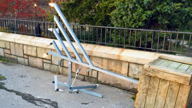 menorahvandalizednyc
