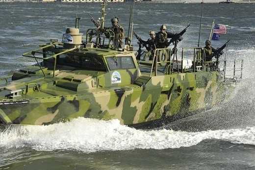 us-_small_navy-ship_12_520_347