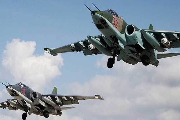 Su-25_attack_aircraft_take_off_from_the_Khmeimim__2_618_412
