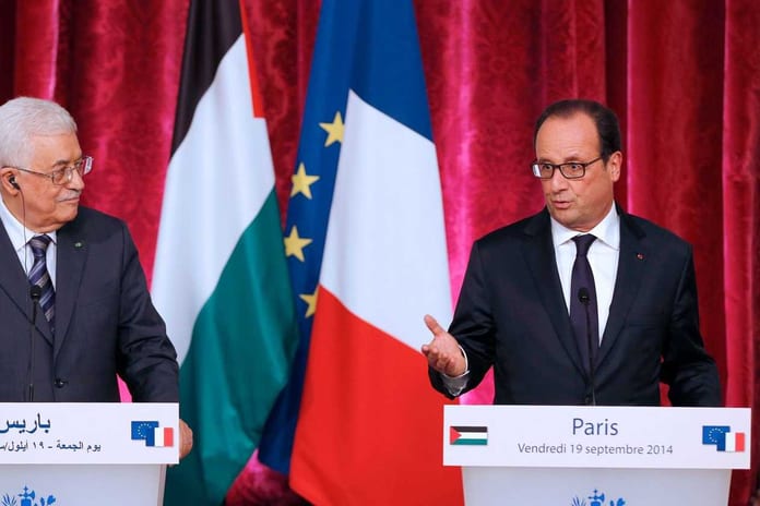 le-president-francais-francois-hollande-et-le-president-palestinien-mahmoud-abbas-a-l-elysee-le-19-septembre-2014-a-paris_5173227_1265_843