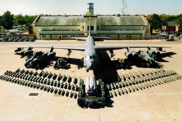 b-52_11_807_538
