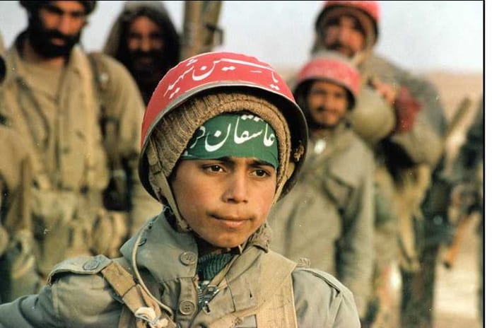 children_in_iraq-iran_war4_783_522