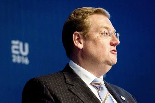 4926448_6_1041_le-ministre-de-la-justice-neerlandais-ard-van_726ddfc91ba9784366b9fc9cbae1b20f