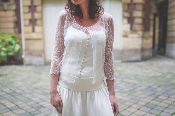 Mathilde-Marie-robe-de-mariee-dos-nu-dentelle-collection-2016-l-La-Fiancee-du-Panda-blog-mariage-3_976_651