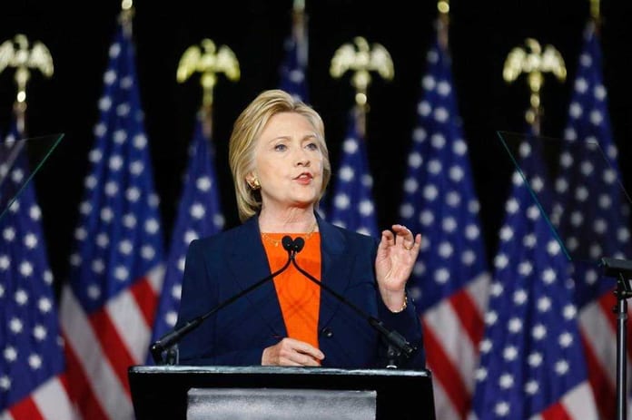 Clinton_San_Diego_2_1037_692