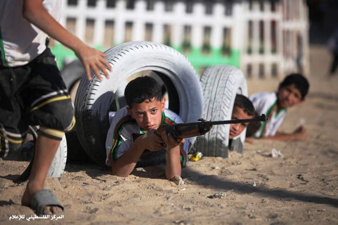 Hamas-summer-camp-4