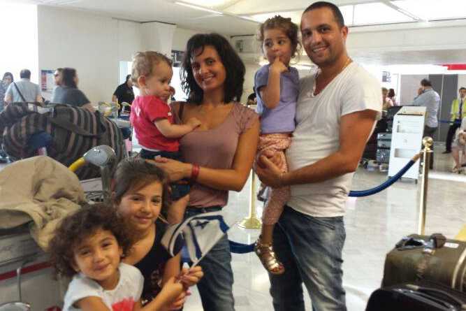 June 16 aliyah france_668_445
