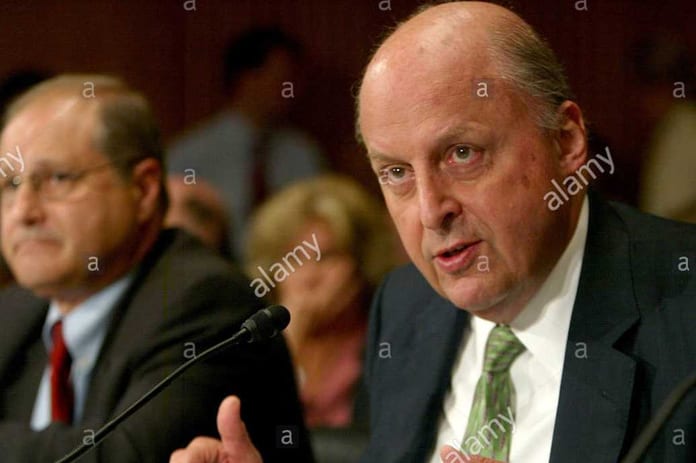 eric-edelman-and-john-d-negroponte-the-honorable-eric-s-edelman-undersecretary-C2XK3G_1034_690