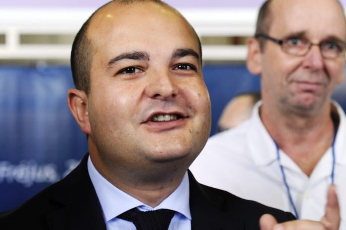 15489560-5-choses-a-savoir-sur-david-rachline-directeur-de-campagne-de-marine-le-pen