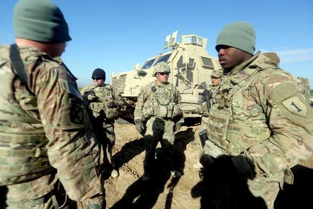 648x415_soldats-americains-deployes-irak-26-janvier-2016_614_409