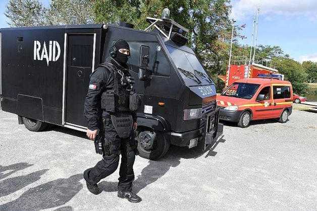 rennes-les-images-de-la-simulation-anti-terroriste-taipan_1_629_419
