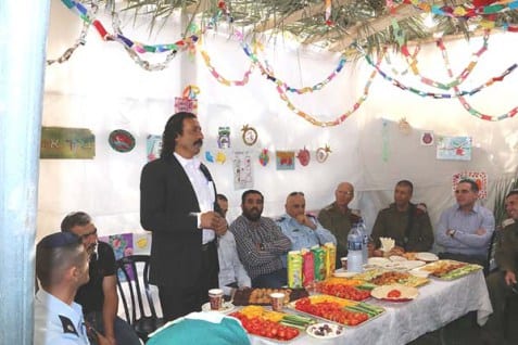jews-and-arabs-in-revivis-sukah