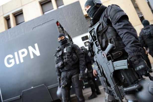 648x415_membres-gipn-a-exercice-15-octobre-2012-a-saint-cyr-au-mont-d-or_617_411