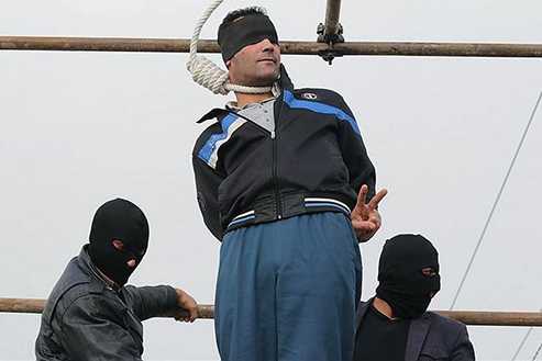 execution-machad-iran-8nov2014-2_494_329