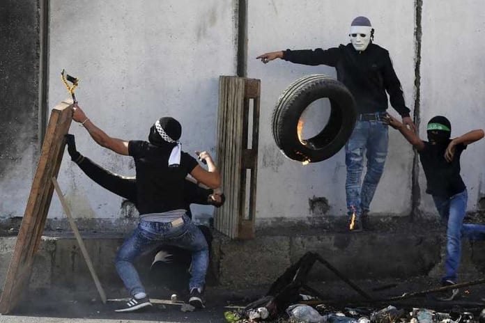 2015-10-09T175402Z_189841954_GF10000238736_RTRMADP_3_ISRAEL-PALESTINIANS_0_855_570