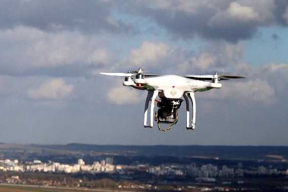 DRONE-UE_588_392