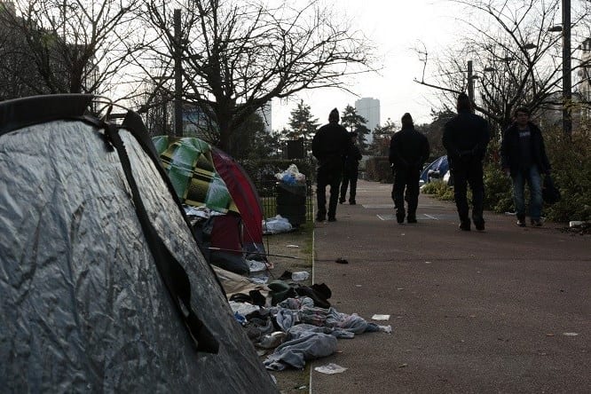 MIGRANTS FROID