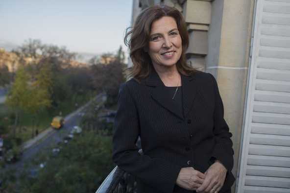 Une-femme-ambassadeur-d-Israel_592_395