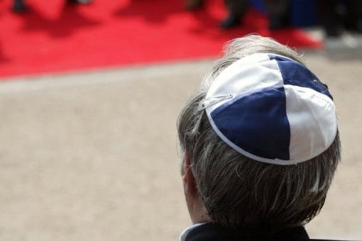 un juif avec une kippa