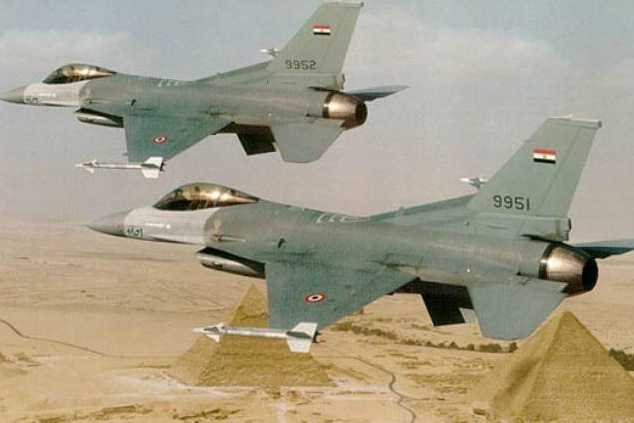 laviation-égyptienne-pourchasse-une-colonne-de-voiture-chargées-darmes-730x430_635_423