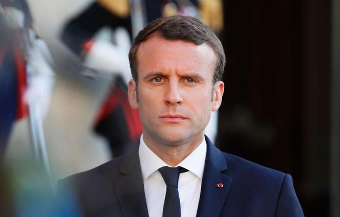 macron sansom