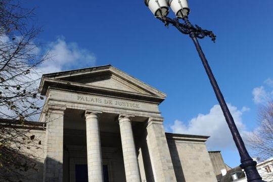 quimper-quatre-ans-ferme-requis-contre-boris-le-lay
